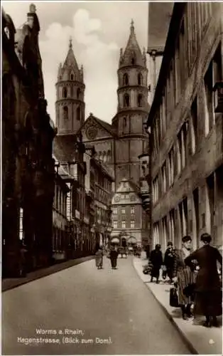 Ak Worms am Rhein, Hagenstraße mit Blick zum Dom