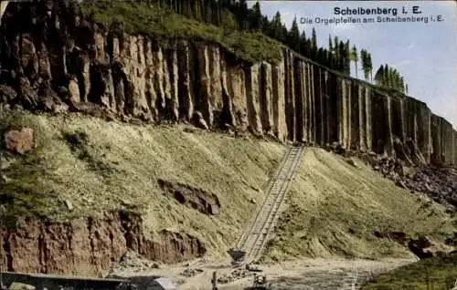 Ak Scheibenberg im Erzgebirge Sachsen, Orgelpfeifen am Scheibenberg, Gleise