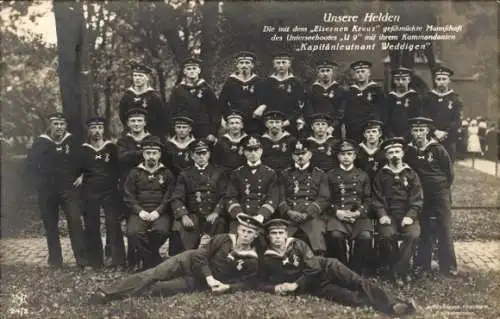 Ak Kapitänleutnant Weddigen mit seiner Mannschaft des Unterseebootes U 9, Novitas 24 2
