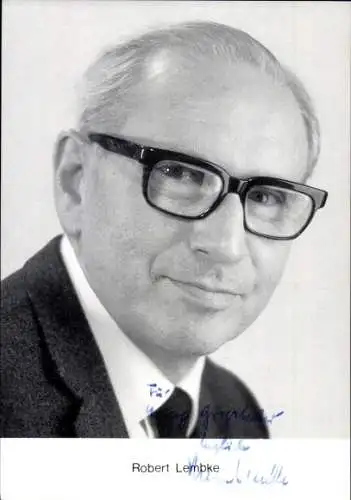 Ak Journalist und Fernsehmoderator Robert Lembke, Portrait, Autogramm
