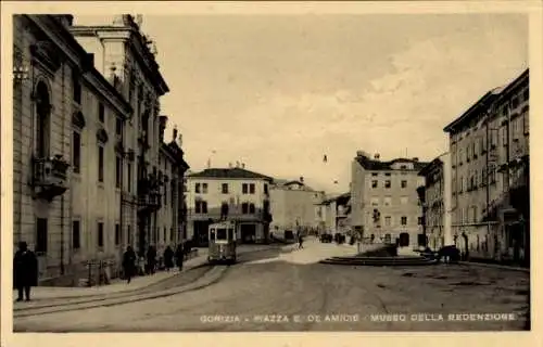 Ak Gorizia Görz Friuli Venezia Giulia, Piazza E. de Amicis, Museo della Redenzione