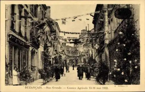 Ak Buzançais Indre, Rue Grande, Landwirtschaftsausstellung 1932