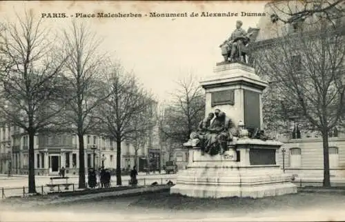 Ak Paris 17. Jahrhundert, Place Malesherbes, Denkmal von Alexandre Dumas