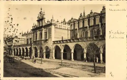 Ak Kraków Krakau Polen, Straßenpartie mit Blick auf die Tuchhalle
