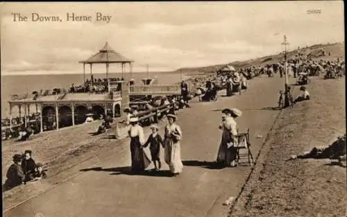 Ak Herne Bay Kent England, The Downs