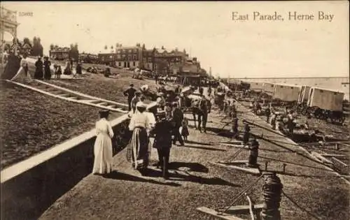 Ak Herne Bay Kent England, East Parade