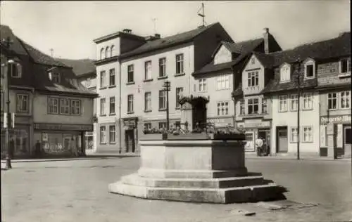 Ak Bad Blankenburg in Thüringen, Marktplatz, Brunnen, Bandagist, Inh. Artur Bley