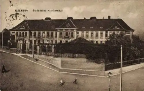 Ak Lutherstadt Eisleben, Städtisches Krankenhaus