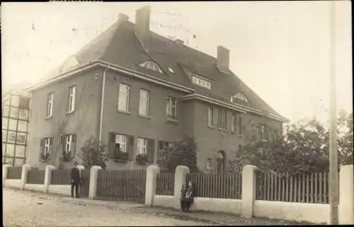 Foto Ak Kassel in Hessen, Straßenpartie im Ort