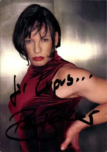 Ak Schauspieler Ben Becker, Portrait in Die Toten Hosen Schön sein, Autogramm