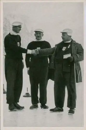 Sammelbild Olympia 1936, Winterspiele, Georg Edenhauser mit Mannschaftsführer, Eisschießen