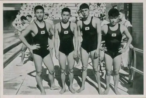Sammelbild Olympia 1936, Japanische Schwimmstaffel, Miyazaki, Yusa, Toyoda, Yokojama