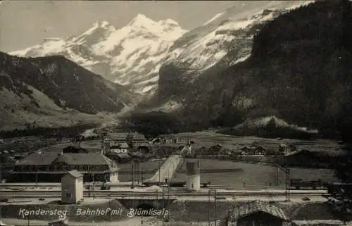 Ak Kandersteg Kanton Bern, Bahnhof, Blumlisalp