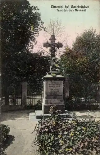Ak Saarbrücken im Saarland, französisches Ehrenmal