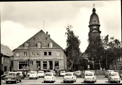 Ak Waren an der Müritz, Marktplatz, Geschäft 1000 Kleine Dinge, Kirche, Autos, Trabant