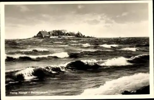 Ak Hallig Hooge in Nordfriesland, Backenswarf, Flut, Wellenkämme