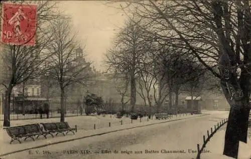 Ak Paris XIX. Buttes Chaumont, Schneeeffekt, An Allee