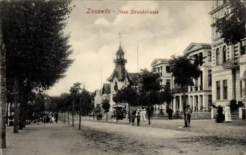 Ak Ostseebad Zinnowitz auf Usedom, Neue Strandstraße, Passanten, Villen