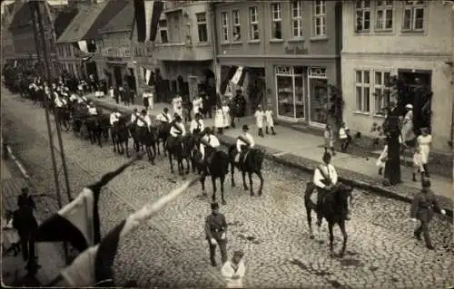 Foto Ak Friedland an der Leine Niedersachsen, Fahnenweihe