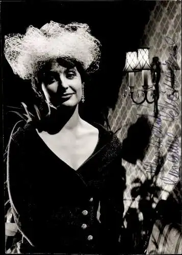 Ak Schauspielerin Susanne Schönwiese, Portrait, Autogramm