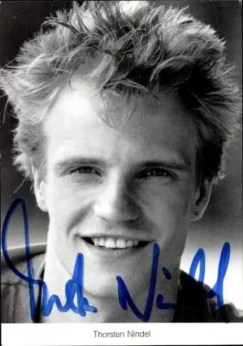 Ak Schauspieler Thorsten Nindel, Portrait, Autogramm, Lindenstraße, als Zorro