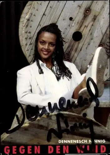 Ak Schauspielerin Dennenesch Ninnig, Portrait, Autogramm, Gegen den Wind, ARD