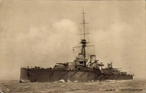 Ak Britisches Kriegsschiff, H.M.S. Conqueror