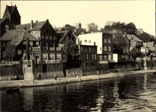 Ak Lauenburg an der Elbe, zum Löwen, Uferbereich