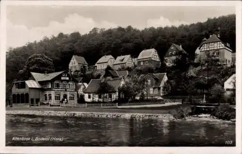 Ak Altenbrak Thale im Harz, Teilansicht, Fachwerkhäuser an der Bode