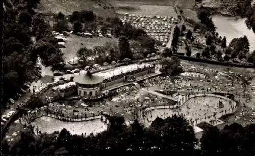 Ak Heimbach in der Eifel, Schwimmbad, Kleingolfplatz