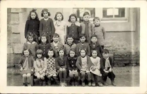 Foto Ak Gruppenaufnahme von Kindern