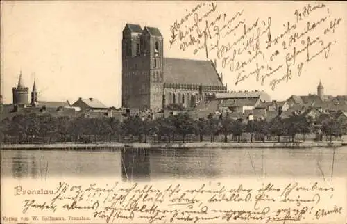 Ak Prenzlau in der Uckermark, Stadtansicht mit Kirche