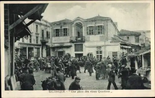 Ak Saloniki Thessaloniki Griechenland, Ein Platz in der Altstadt