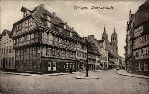 Ak Göttingen in Niedersachsen, Johannisstraße, Kirchtürme