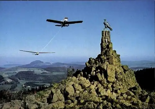 Ak Gersfeld in der Rhön Hessen, Segelflugzeuge, Berg der Segelflieger, Denkmal, Adler