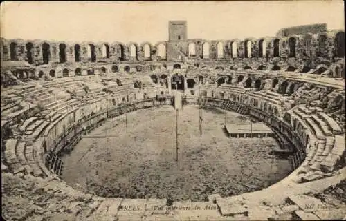 Ak Arles Bouches du Rhône, Interieure des Arene