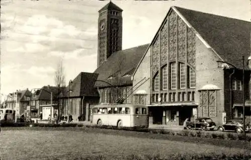 Ak Oldenburg im Großherzogtum Oldenburg, Bahnhof, Oberleitungsbus