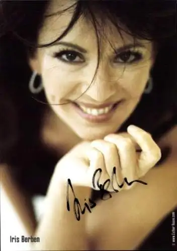 Ak Schauspielerin Iris Berben, Portrait, Autogramm