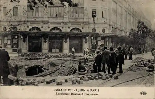 Ak Paris VIII, Der Sturm vom 15. Juni, Erdrutsch Boulevard Haussmann