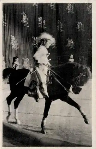 Ak Berlin, Schäfers Märchenstadt Liliput, Frau, Dressurreiten, Pferd, Manege