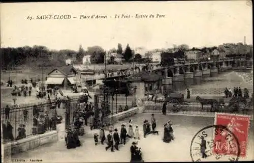 Ak Saint Cloud Hauts de Seine, Place d'Armes, Park, Parkeingang