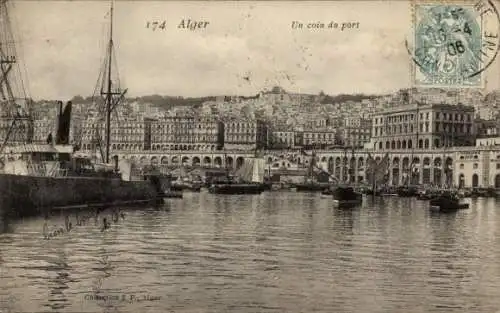 Ak Algier Algier Algerien, Eine Ecke des Hafens