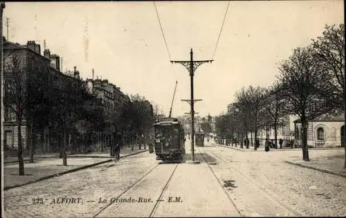 Ak Alfort Val de Marne, La Grande Rue, Straßenbahn
