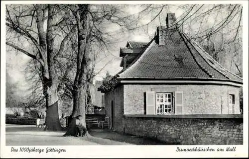 Ak Göttingen in Niedersachsen, Partie vom Bismarckhäusschen am Wall