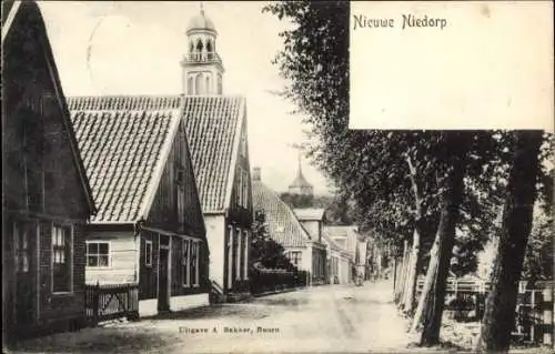 Ak Nieuwe Niedorp Nordholland Niederlande, Straatweg, Blick auf das Dorf