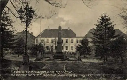 Ak Haderslev Hadersleben Dänemark, Anlage auf dem Nordermarkt