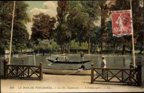 Ak Paris XII Bois de Vincennes, Les Iles Daumesnil, L'Embarcadere