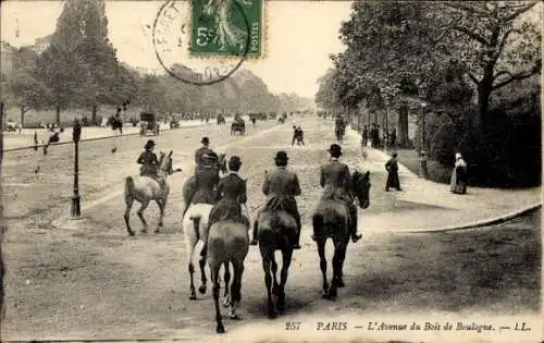 Ak Paris XVI, l'Avenue du Bois de Boulogne