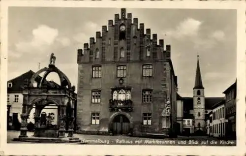 Ak Hammelburg in Unterfranken Bayern, Rathaus, Marktbrunnen, Kirche