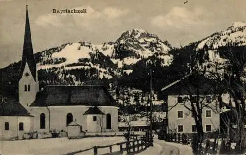 Ak Bayrischzell im Mangfallgebirge Oberbayern, Kirche, Winter